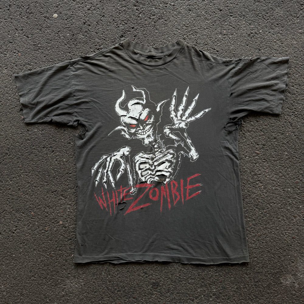 White Zombie – 666